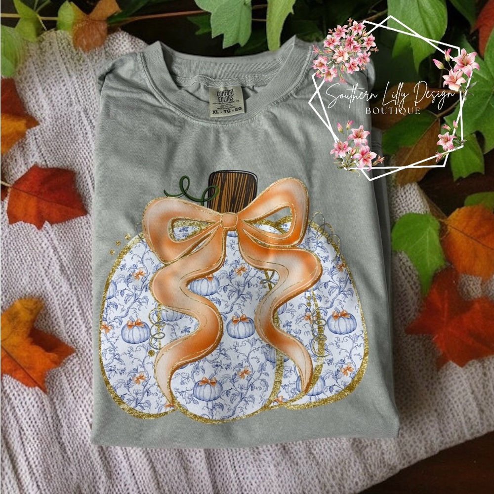 Chinoiserie Pumpkin Bow Tee – Fall Comfort Colors Shirt